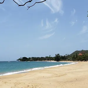 Wave View Village - Front - Luxury Spot Apartment